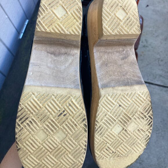 No. 6 5" Leather Clog Buckle Boot on Mid Heel - Picture 6 of 6